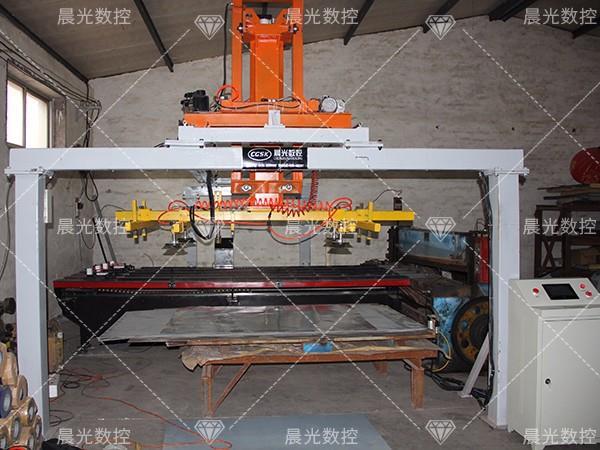 沖床自動(dòng)送料機(jī)是怎樣作業(yè)的 沖床自動(dòng)送料機(jī)是怎樣作業(yè)的