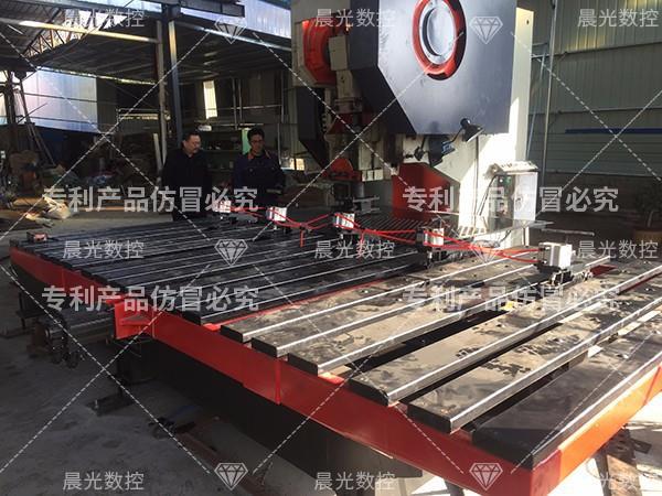 沖床送料機(jī)在裝料時(shí)的步驟有哪些？